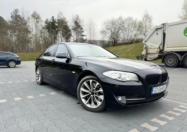 BMW Seria 5 cena 57195 przebieg: 299000, rok produkcji 2012 z Gdynia małe 154